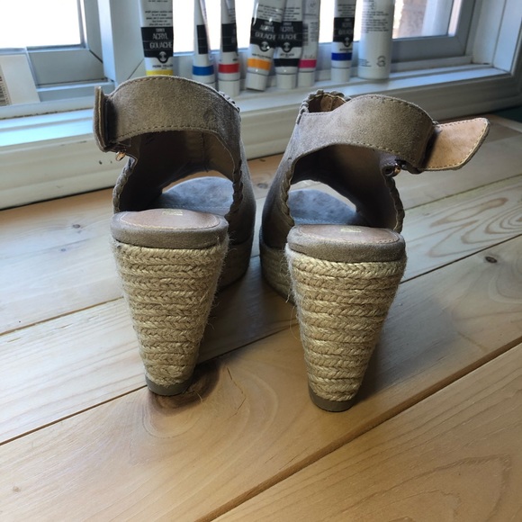 Report Delta Peep-Toe Espadrille Wedge - Picture 4 of 6